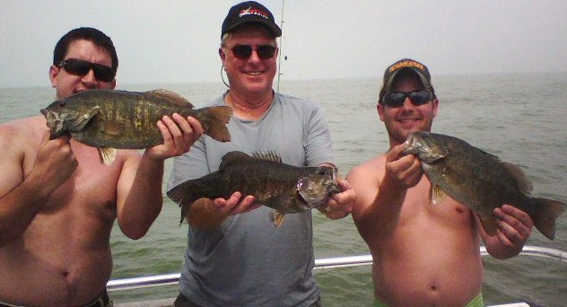 lake-erie-fishing offers guided small mouth bass fishing on Lake Erie